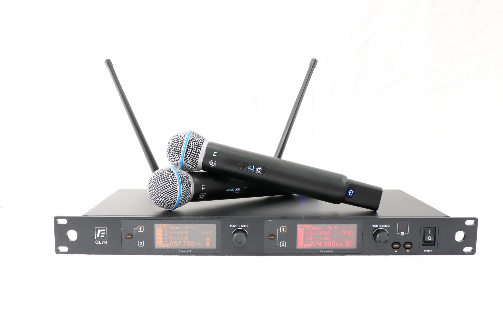 RFIntell QL7R/T1-A 651,800-683,400 МГц 2-канальная радиосистема с 2-мя ручными микрофонами в Якутии